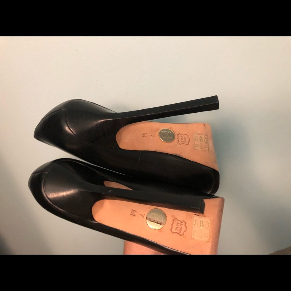 SOLD - Picture 2 of 5